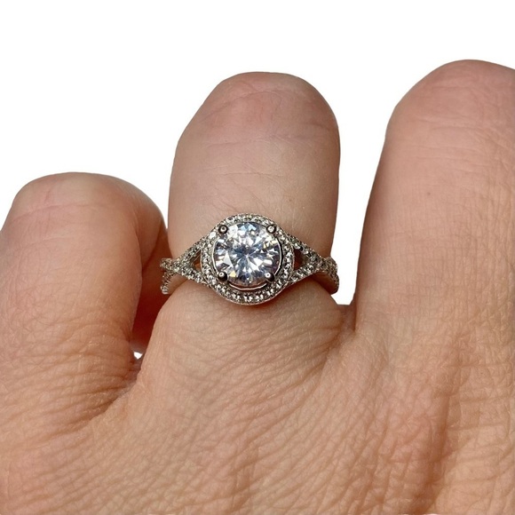 Sterling 925 Silver Round CZ & .10 Ct Diamond Accent Engagement Promise Ring 8 - Picture 6 of 13